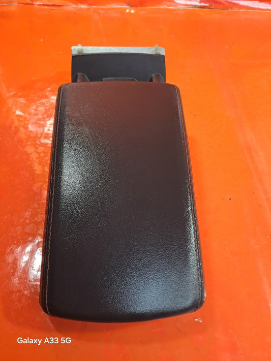 ✅2023 CUPRA FORMENTOR CENTRE CONSOLE ARMREST + WARRANTY A336 - Image 1