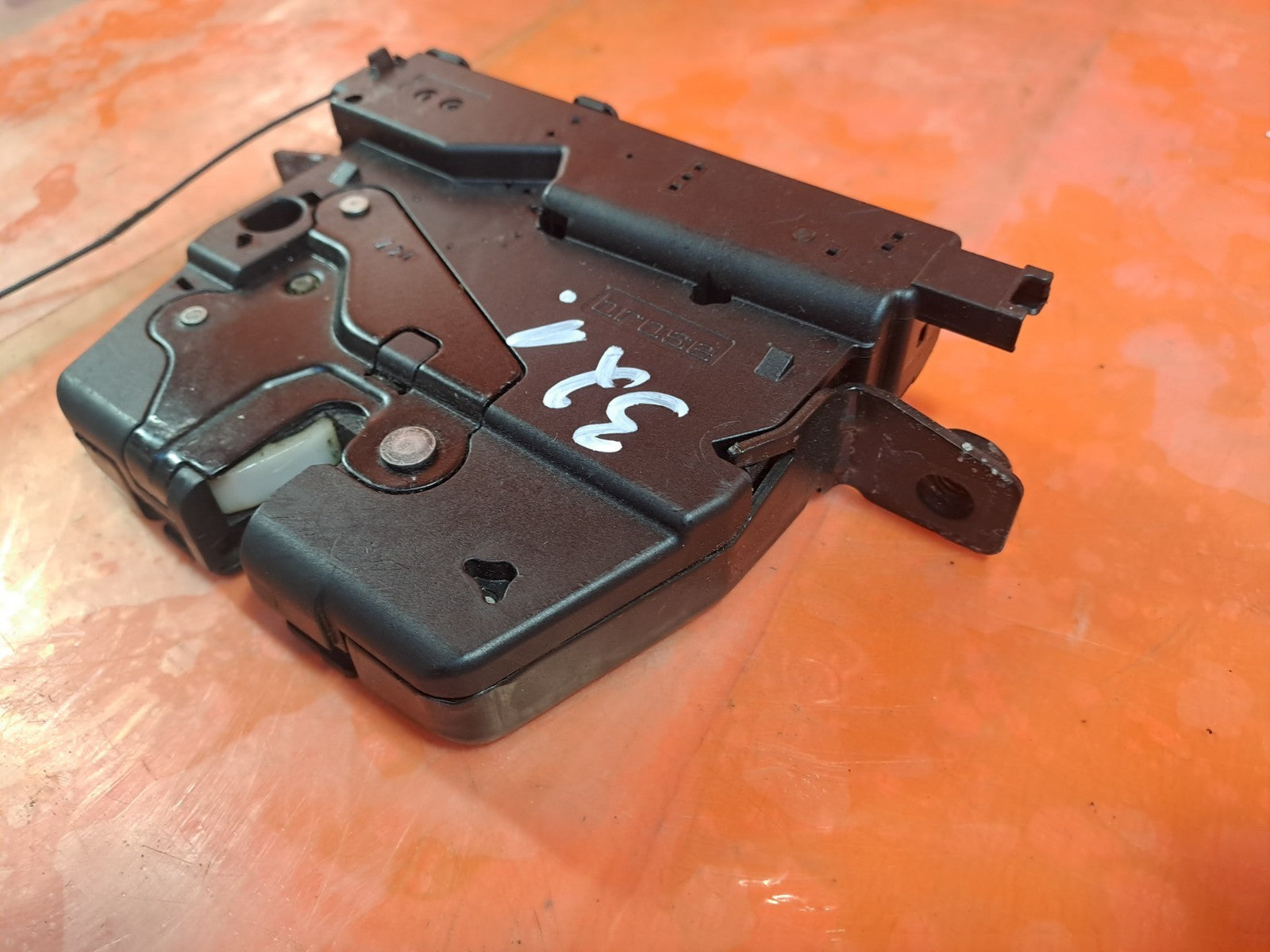 ✅BMW 3 SERIES F30 320D 2.0 DIESEL 2012 TAILGATE LOCK CATCH MECHANISM 7191212 - Image 3