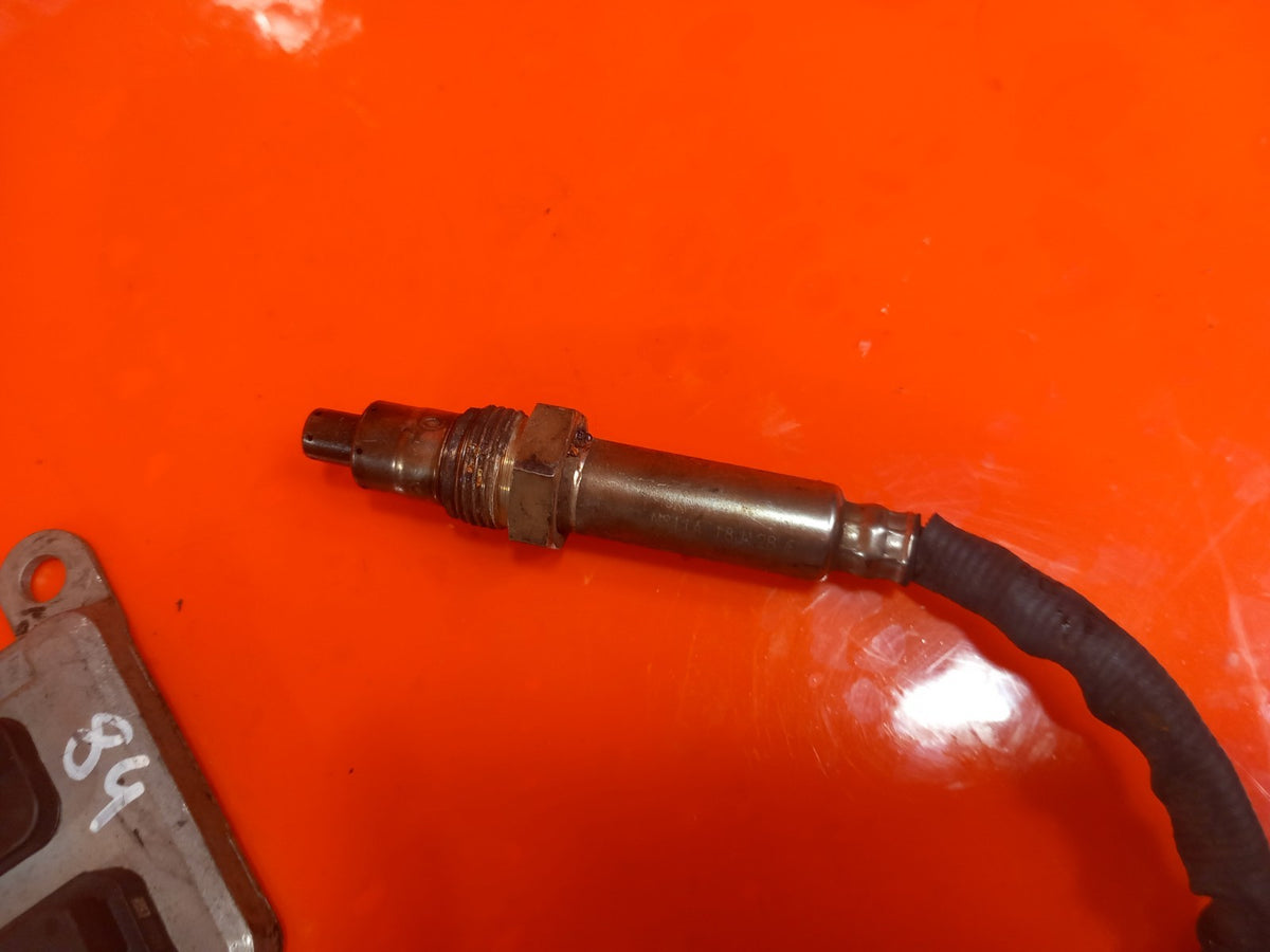 Mercedes W205 C220 2.1 Diesel 2014 NOX Lambda Oxygen Sensor A0009053503 A084 - Image 8