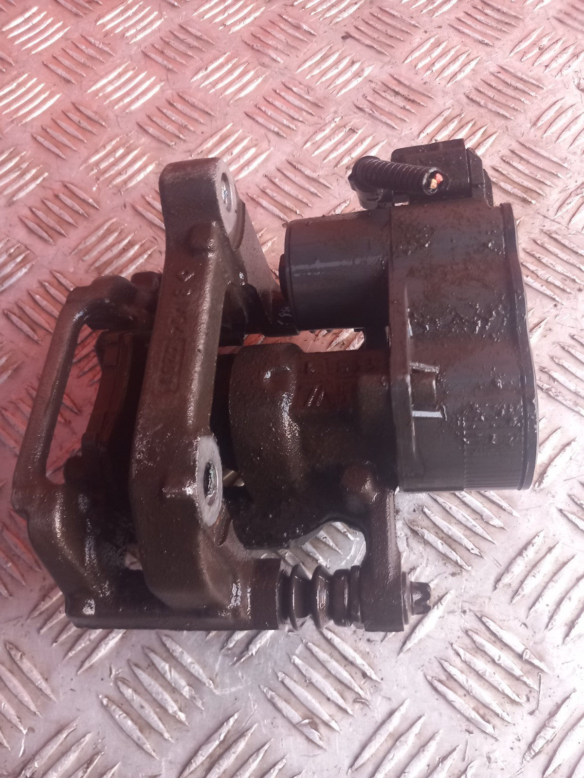 2021 Citroen Berlingo K9 Rear Right Brake Caliper Warranty A415 - Image 10