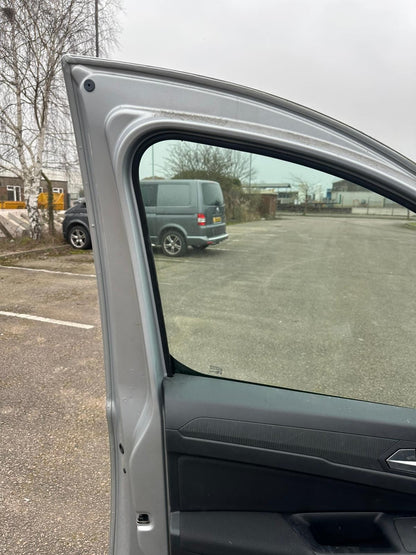 ✅2024 FORD TOURNEO CONNECT FRONT LEFT DOOR CARD PANEL + WARRANTY A366 - Image 3