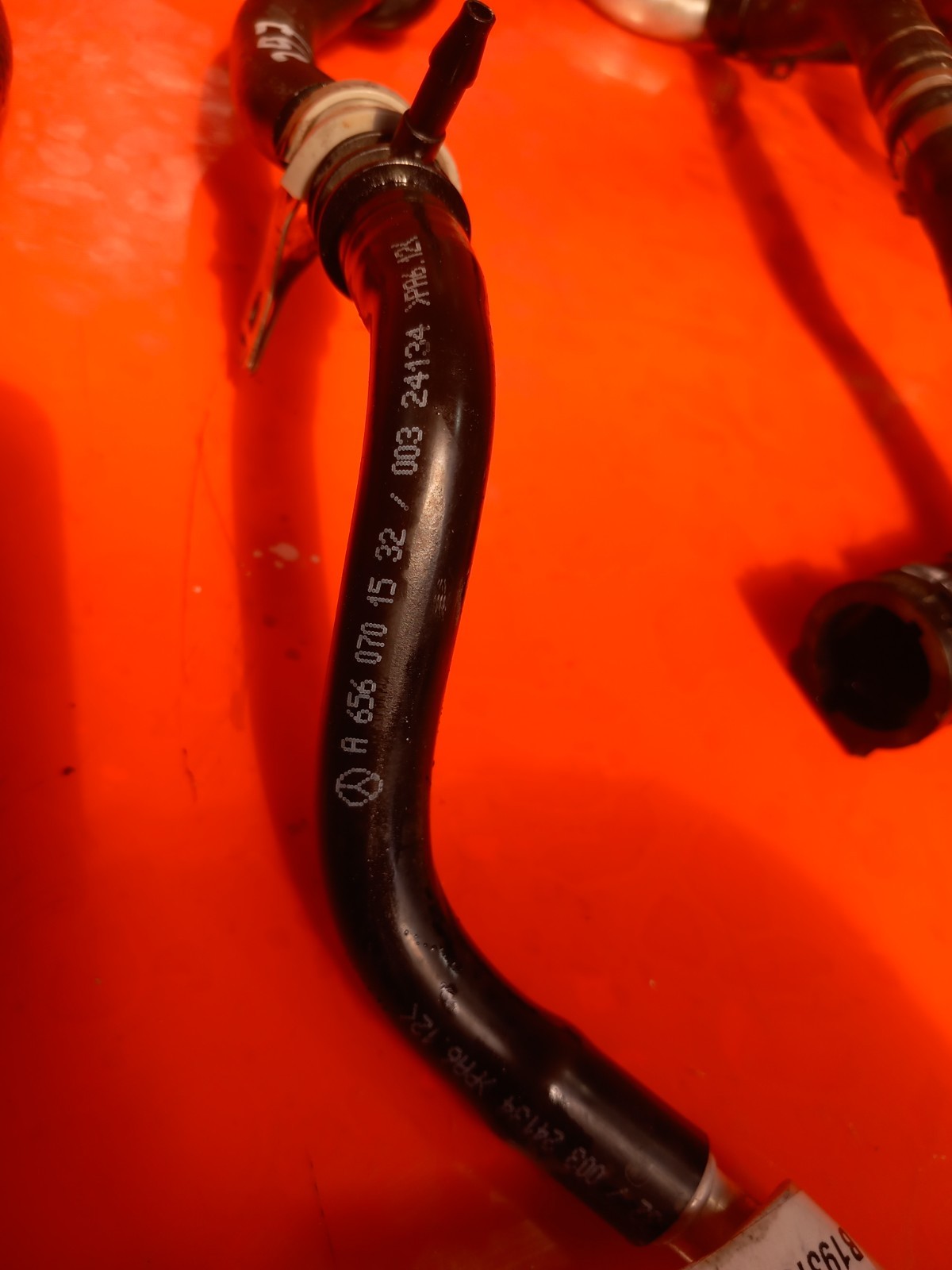 2025 Mercedes GLE W167 AMG Fuel Feed Pipes A6560701532 Warranty A397 - Image 8