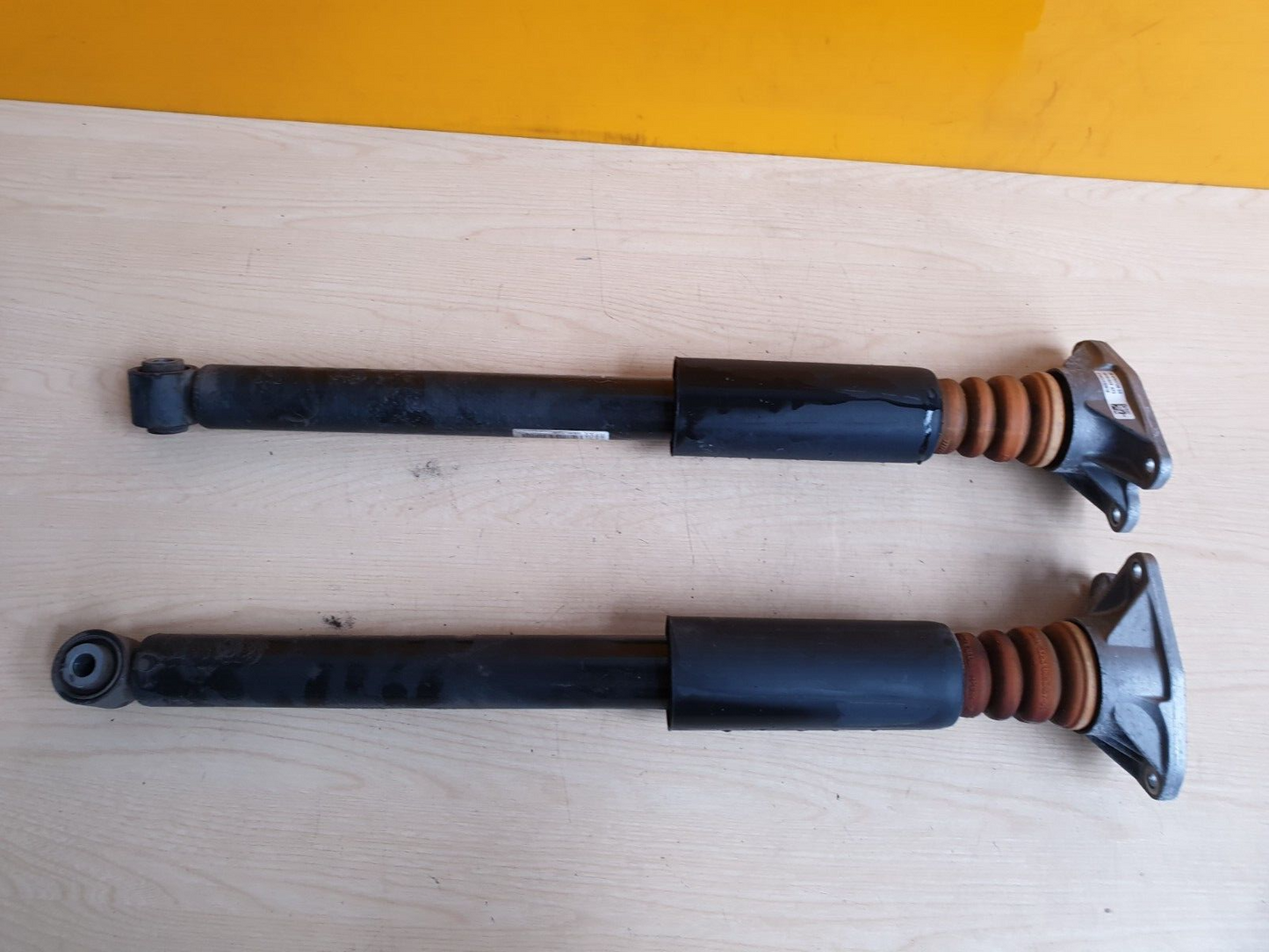ebay-src:https://i.ebayimg.com/00/s/mtiwmfgxnjaw/z/o4aaaoswsqjkk-dk/$_57.png