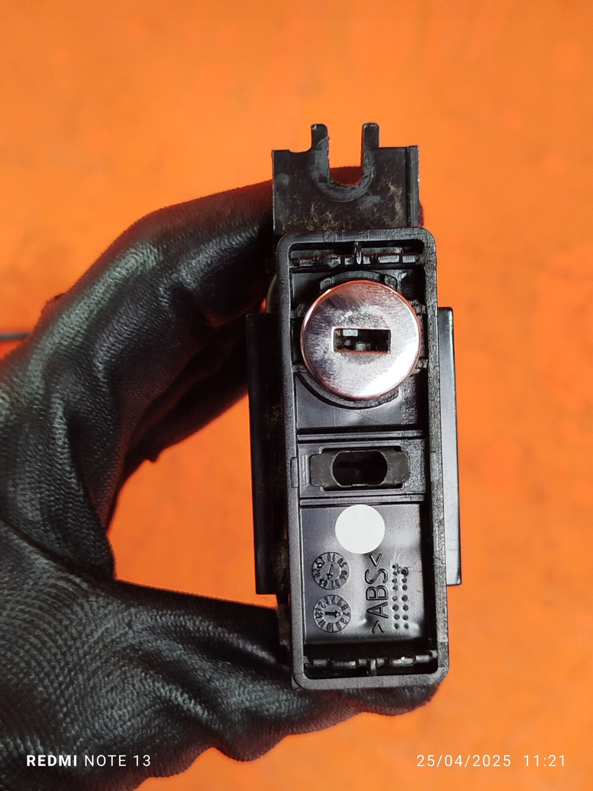 ✅Porsche Cayenne V6 Tiptronic 2010 3.6 Petrol Glove box Lock Mechanism Catch Box - Image 9