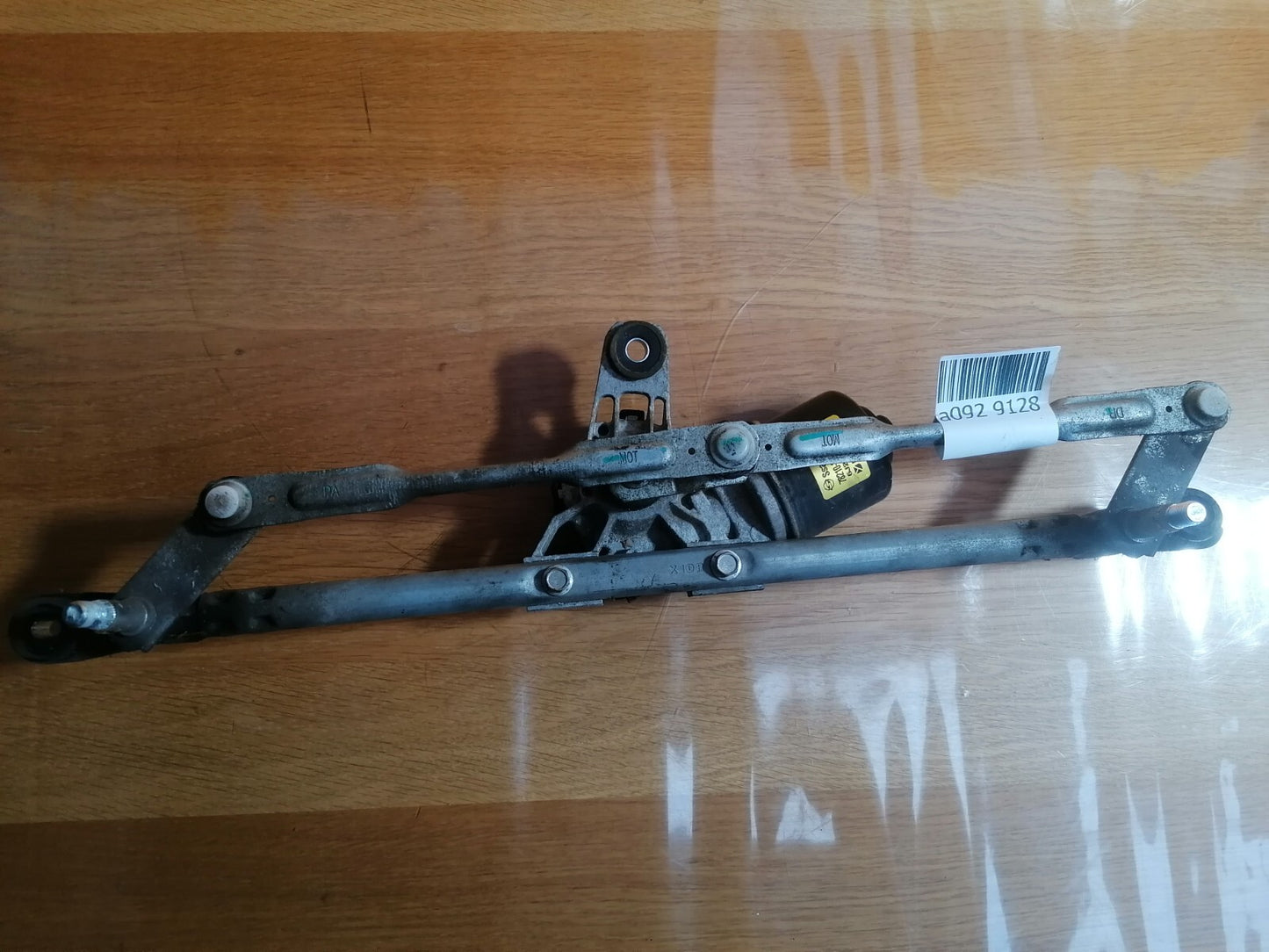 ✅2018 SSANGYONG TIVOLI 1.6D FRONT WIPER MOTOR & LINKAGE 78210-35901 Warranty - Image 2