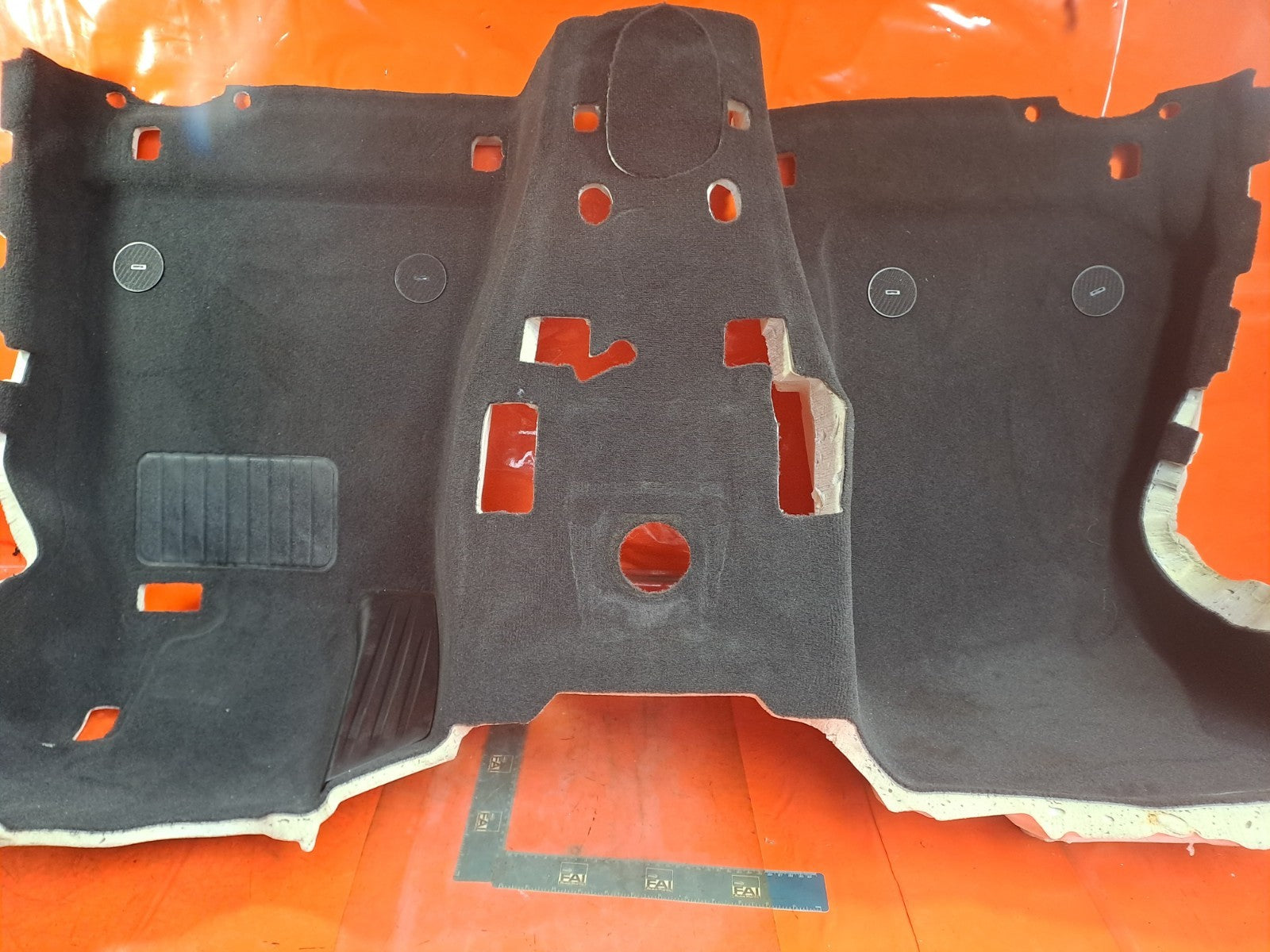 ✅BMW G20 320I 2.0 PETROL 2021 LEFT AND RIGHT SIDE FRONT INTERIOR FLOOR CARPET - Image 6