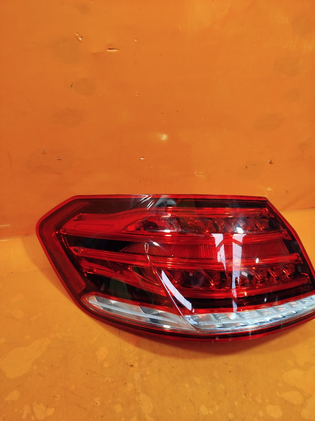 ✅Mercedes E-Class W212 2013 Rear Left Tail Light A2129060557 + Warranty A109 - Image 3