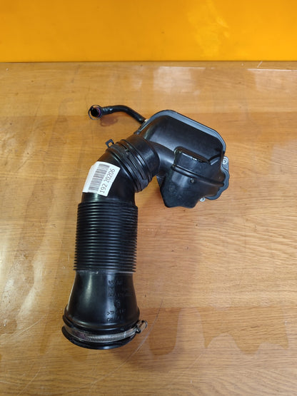 ✅VW T-ROC LIFE 1.5 PETROL 2022 TURBO AIR INTAKE PIPE 05E129654R Warranty A192 - Image 1