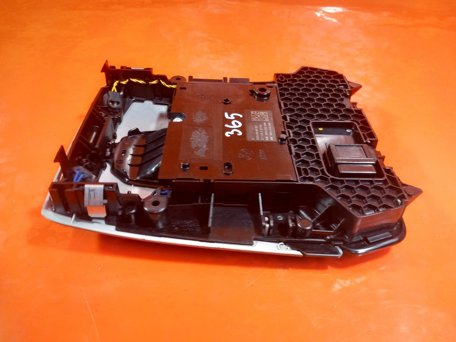 BMW F40 116D 1.5 Diesel 2021 Interior Roof Light E3327302 Warranty A365 - Image 10