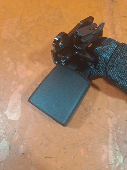 ✅MERCEDES W177 A180 1.5 DIESEL 2019 REAR CENTRE TWIN DOUBLE SEAT BELT BUCKLE - Image 10