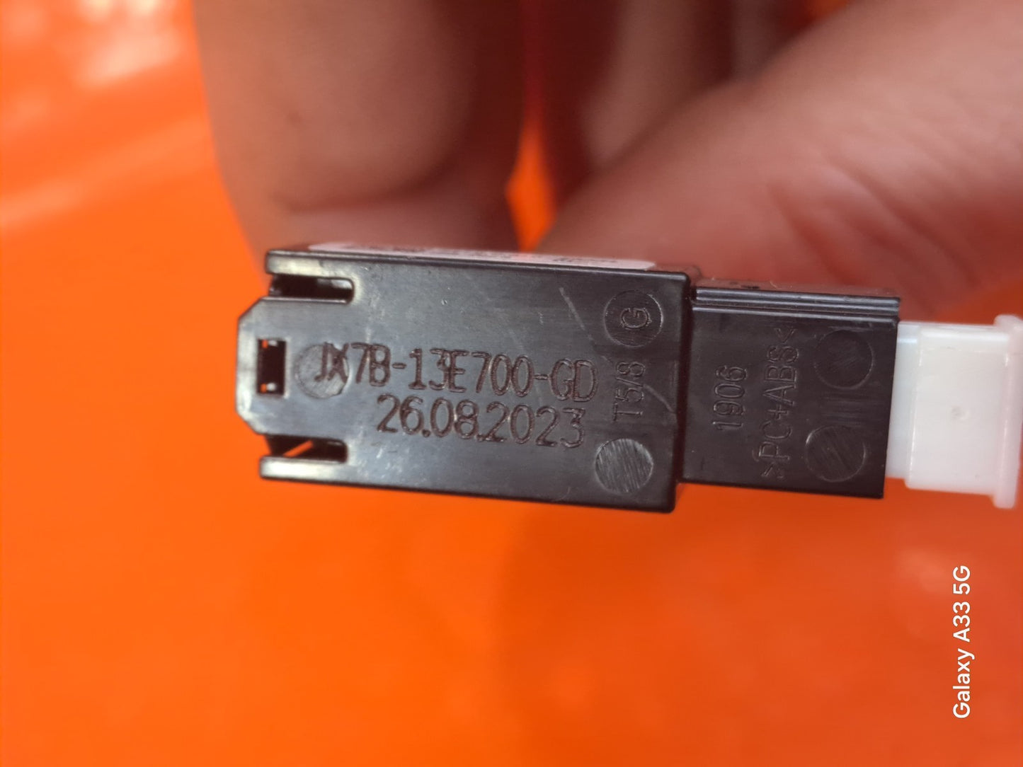 ebay-src:https://i.ebayimg.com/00/s/mtiwmfgxnjaw/z/mckaaeswkhvo6n3g/$_57.jpg
