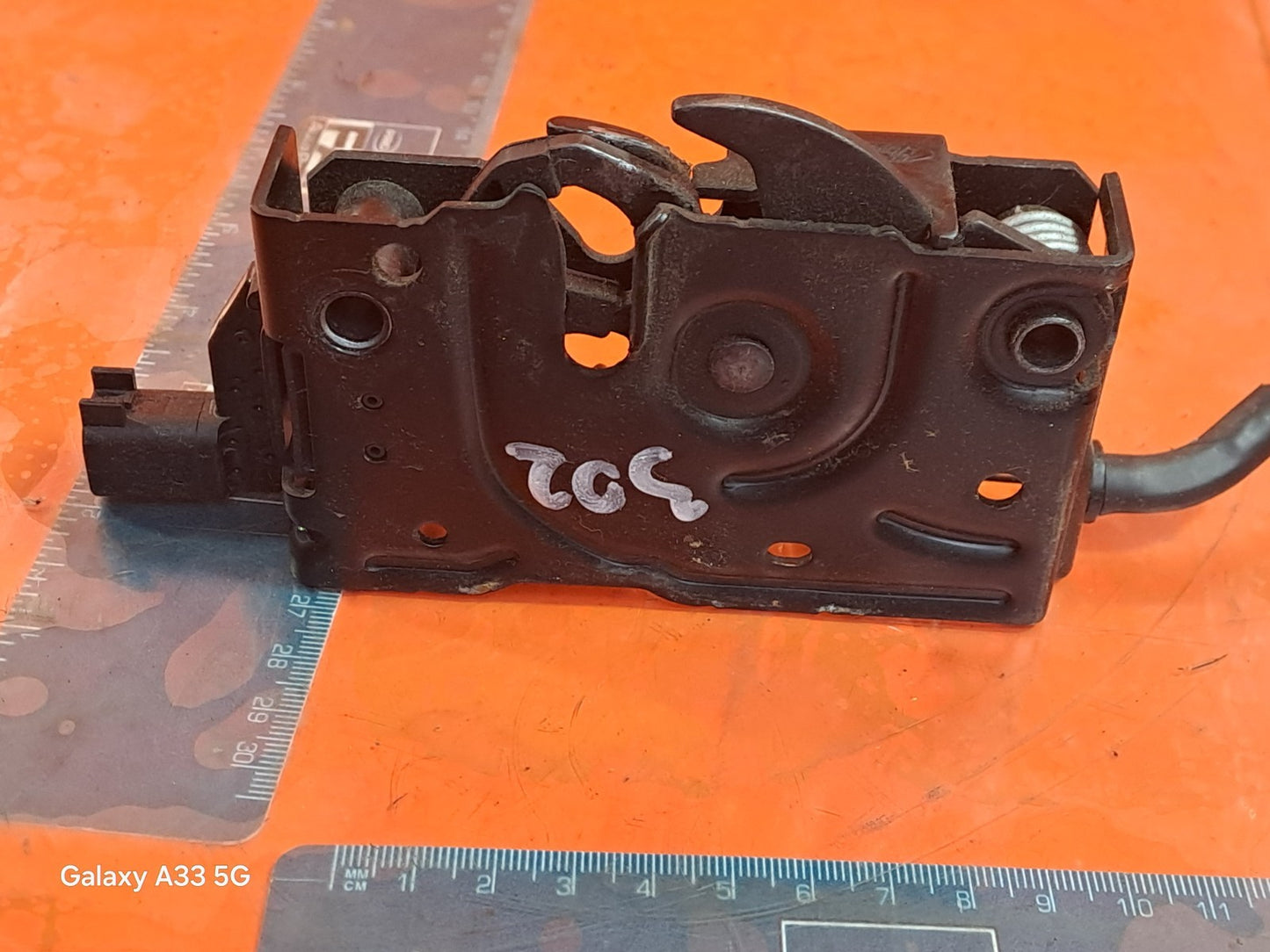 ebay-src:https://i.ebayimg.com/00/s/mtiwmfgxnjaw/z/xjoaaeswzuho~ku-/$_57.jpg