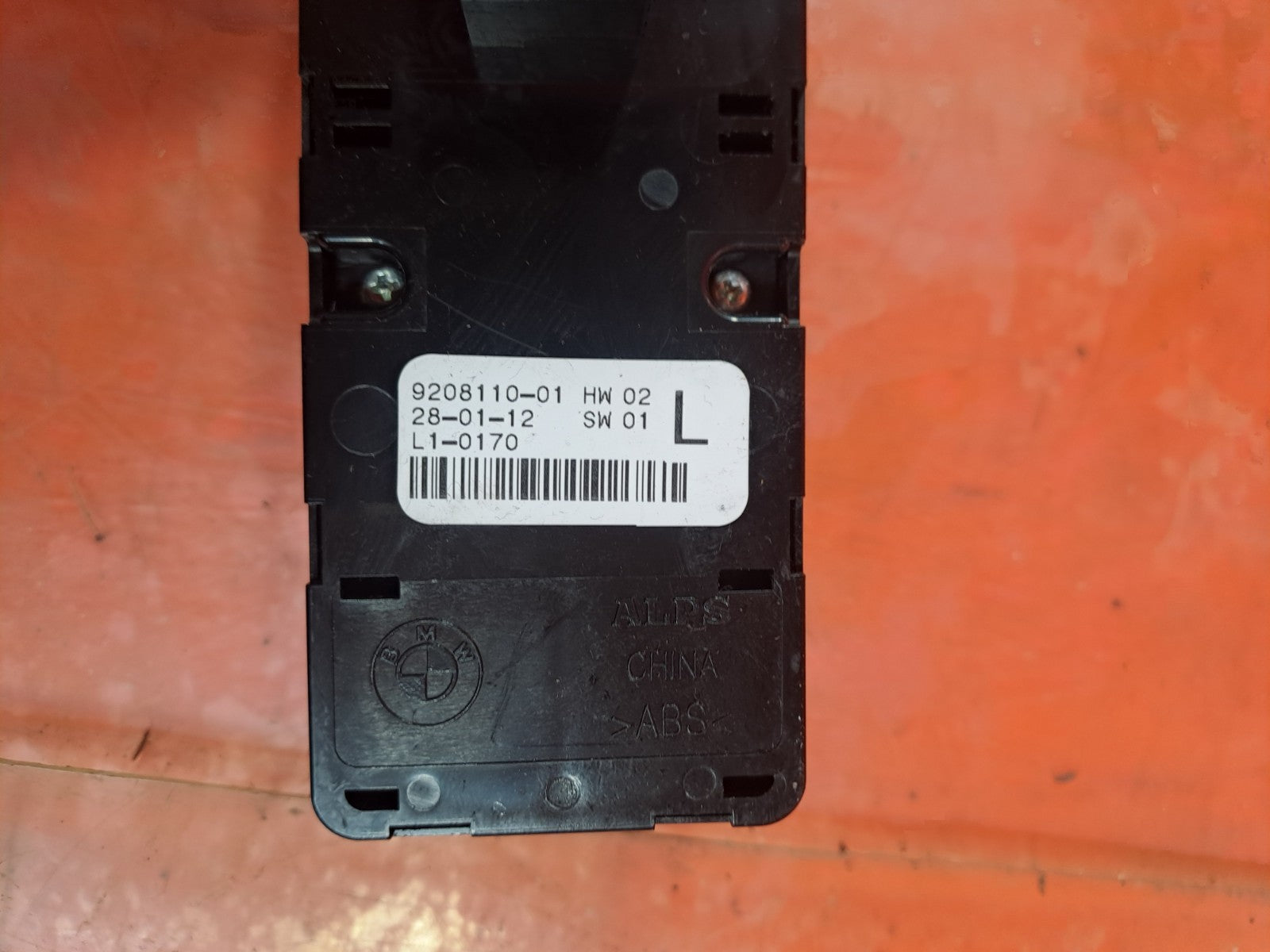 ebay-src:https://i.ebayimg.com/00/s/mtiwmfgxnjaw/z/tryaaeswuntppo5z/$_57.jpg