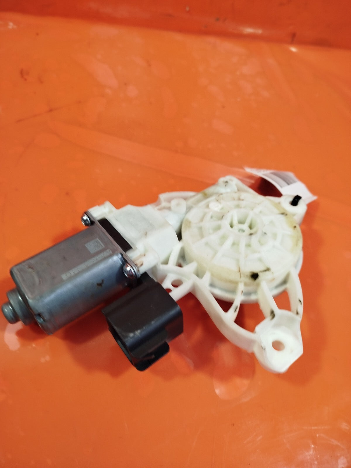 ✅FORD FIESTA MK8 VIGNALE 1.0 PETROL 2018 REAR RIGHT ELECTRIC WINDOW MOTOR A261 - Image 4