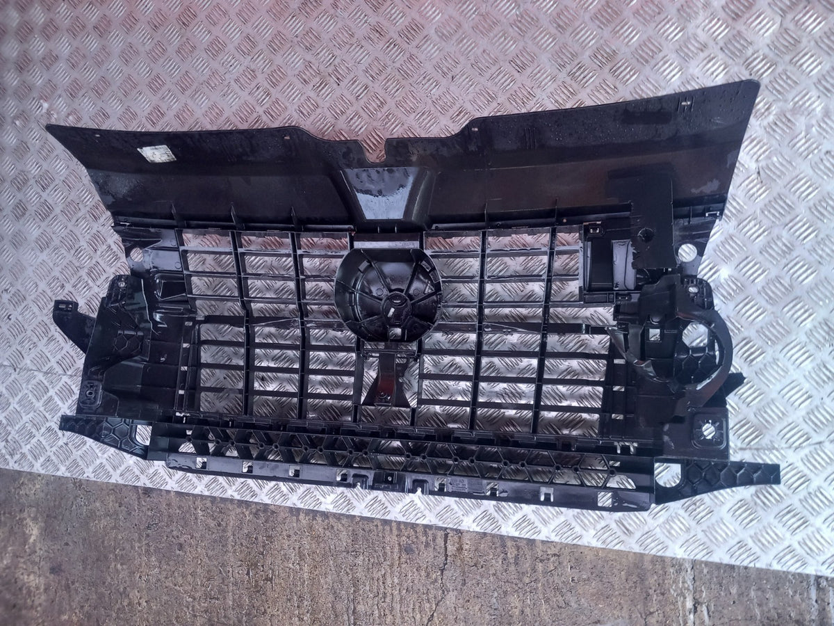 2021 VW Transporter T30 Front Grill w/ Radar Support Panel 7LA807699 A412 - Image 9