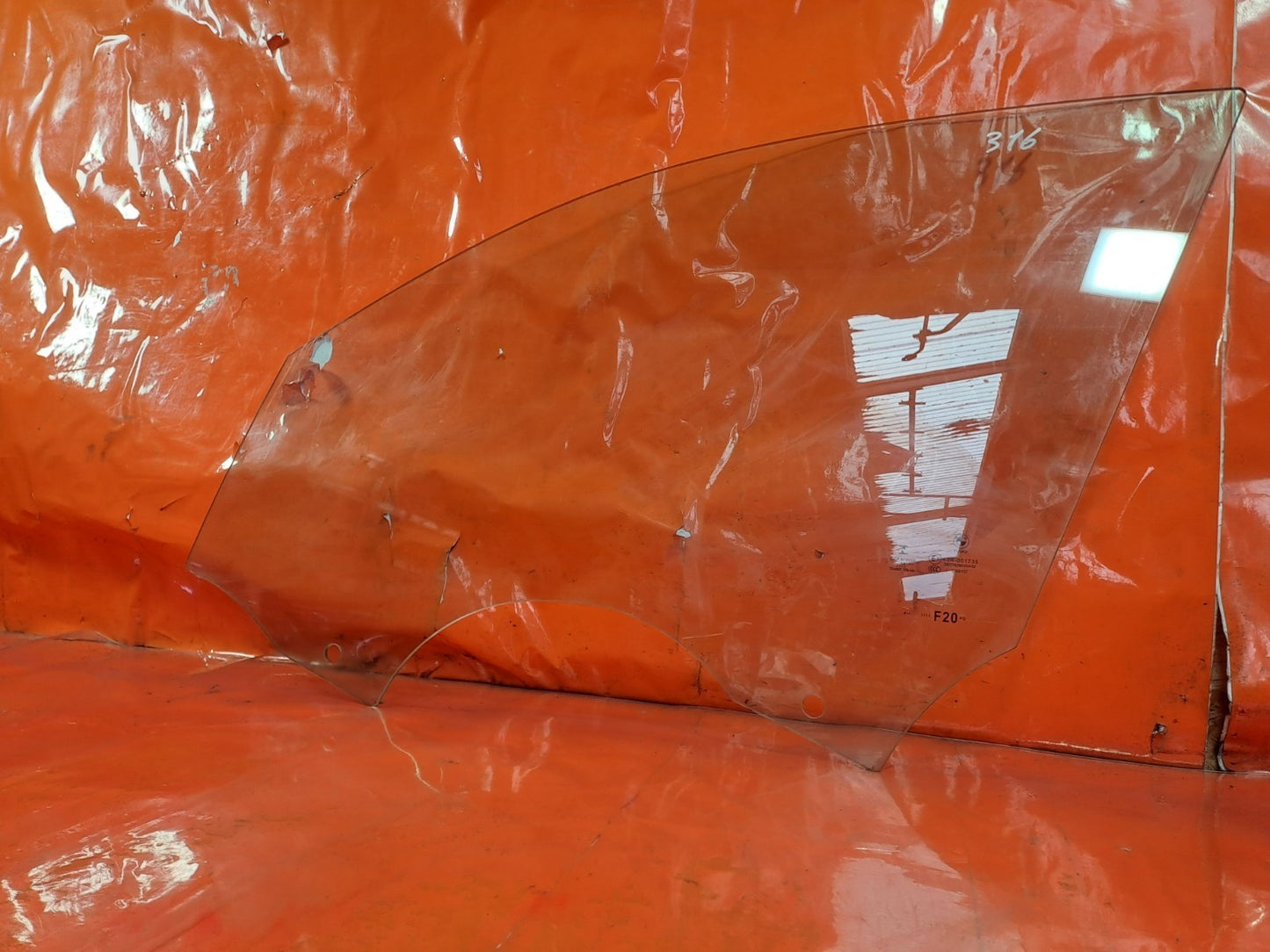 ✅BMW 118D F20 2.0 Diesel 2015 Front Left Door Window Glass 43R-001735 Warranty - Image 2