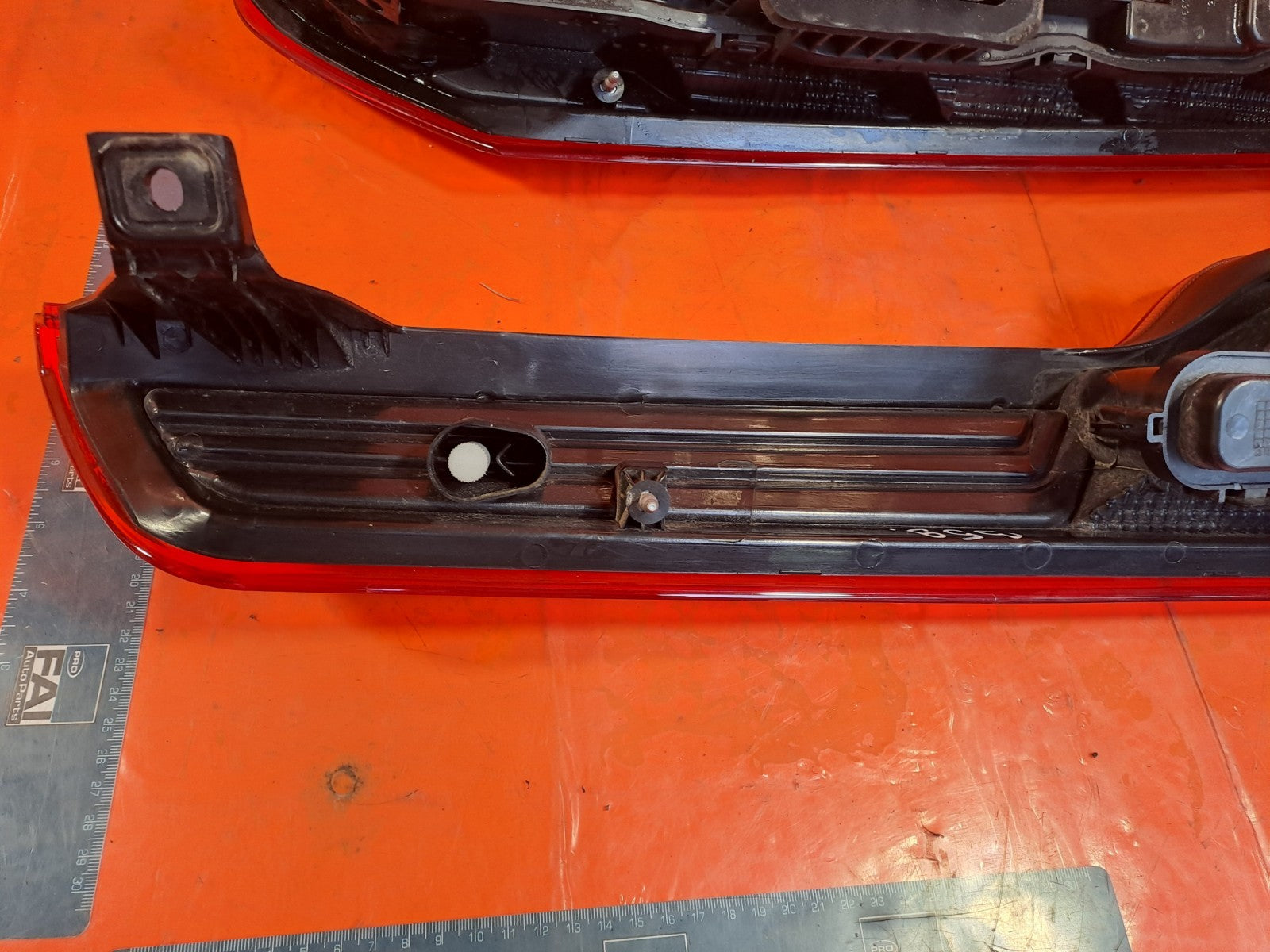✅Ford Tourneo Custom 2.0 Diesel 2017 Rear Tail Light Pair BK2113N099AB Warranty - Image 9
