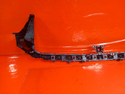 Mercedes Gle 450D AMG 3.0 Diesel 2025 Front Bumper Mounting Bracket A1678859809  - Image 12