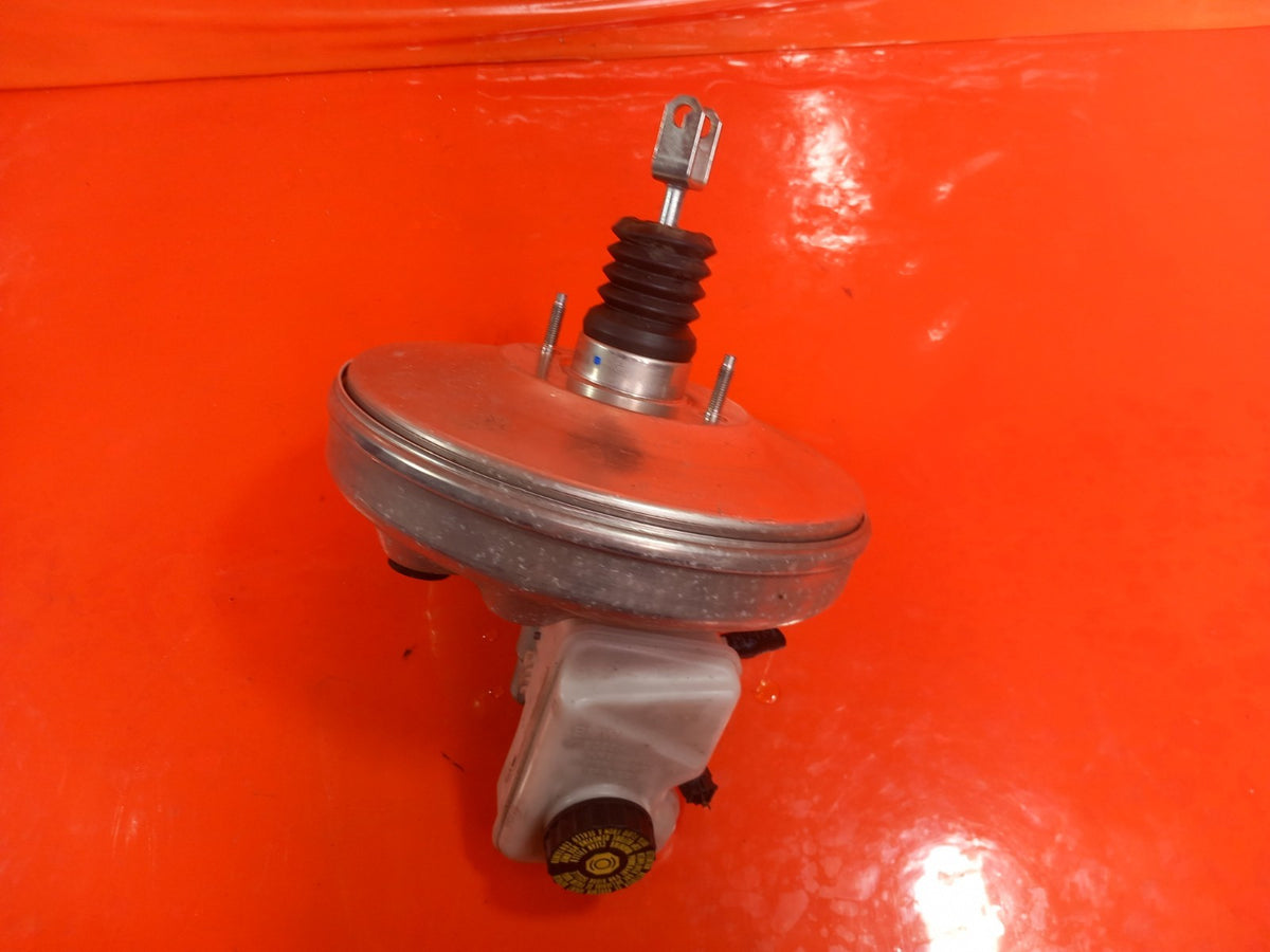 BMW F40 116D 1.5 Diesel 2021 Brake Servo Master Cylinder 6872071 Warranty A365 - Image 3