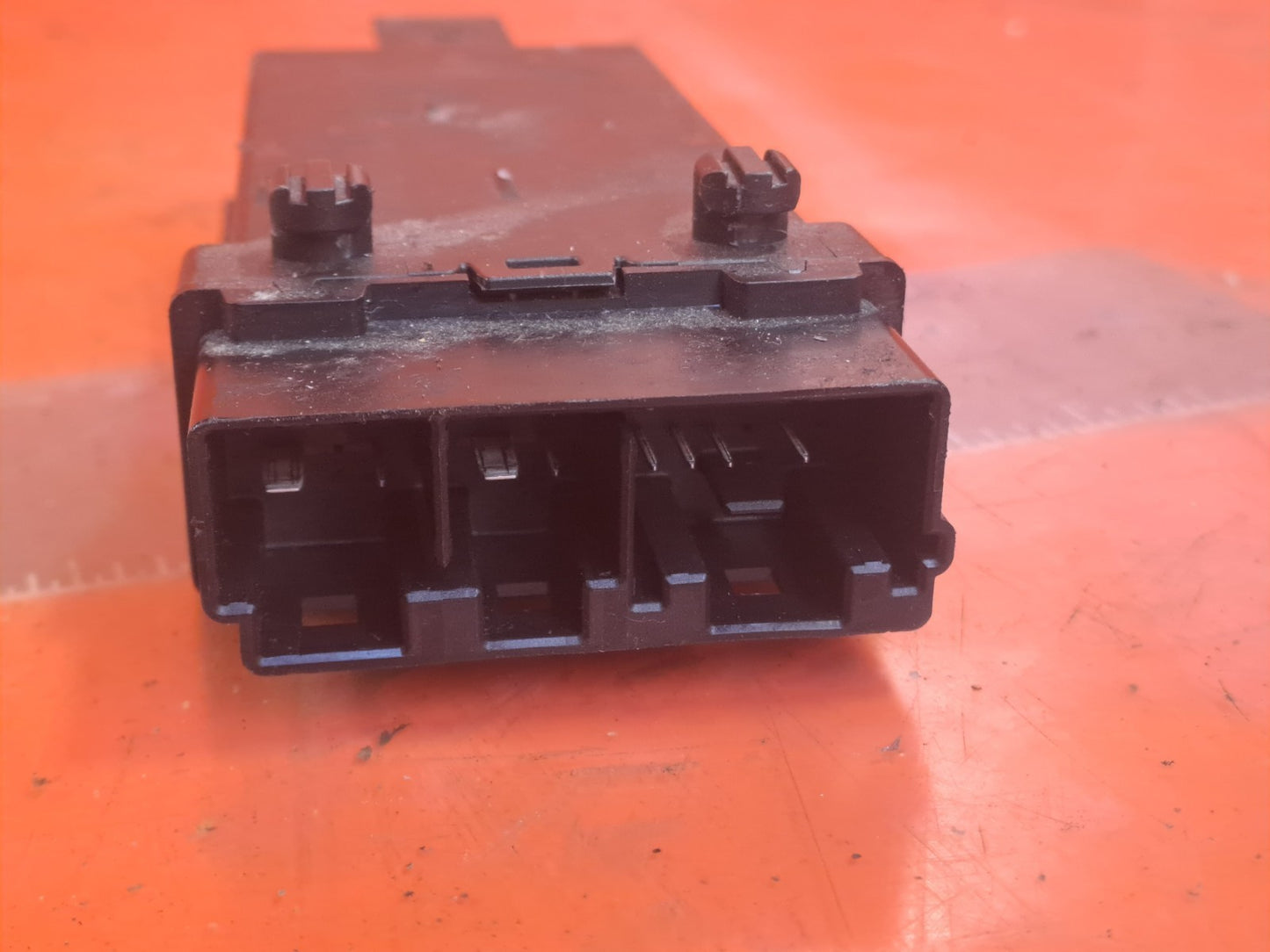 ebay-src:https://i.ebayimg.com/00/s/mtiwmfgxnjaw/z/rdyaaeswsa1pjxzs/$_57.jpg