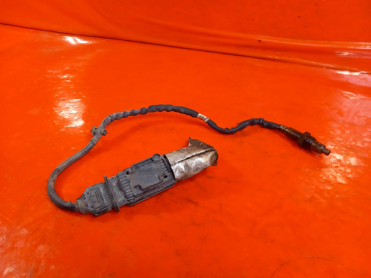 2023 VW Transporter ST-Line Exhaust Gas Temperature Sensor 03L907807P A416 - Image 8