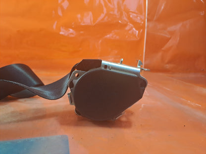 ✅2015 RENAULT ZOE DYNAMIQUE SEAT BELT REAR LEFT 888411545R + WARRANTY A317 - Image 5