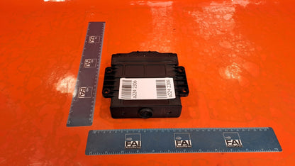 ebay-src:https://i.ebayimg.com/00/s/otawwde2mda=/z/jsoaaoswzvtnacwi/$_57.jpg