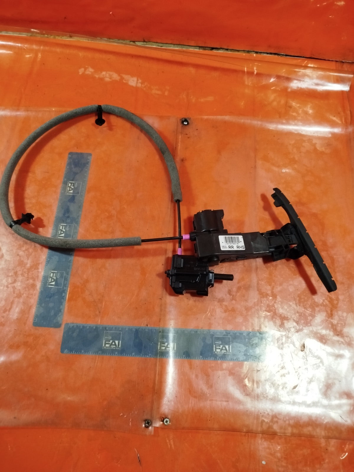 ebay-src:https://i.ebayimg.com/00/s/mtywmfgxmjaw/z/kysaaeswbo9pqpv6/$_57.jpg