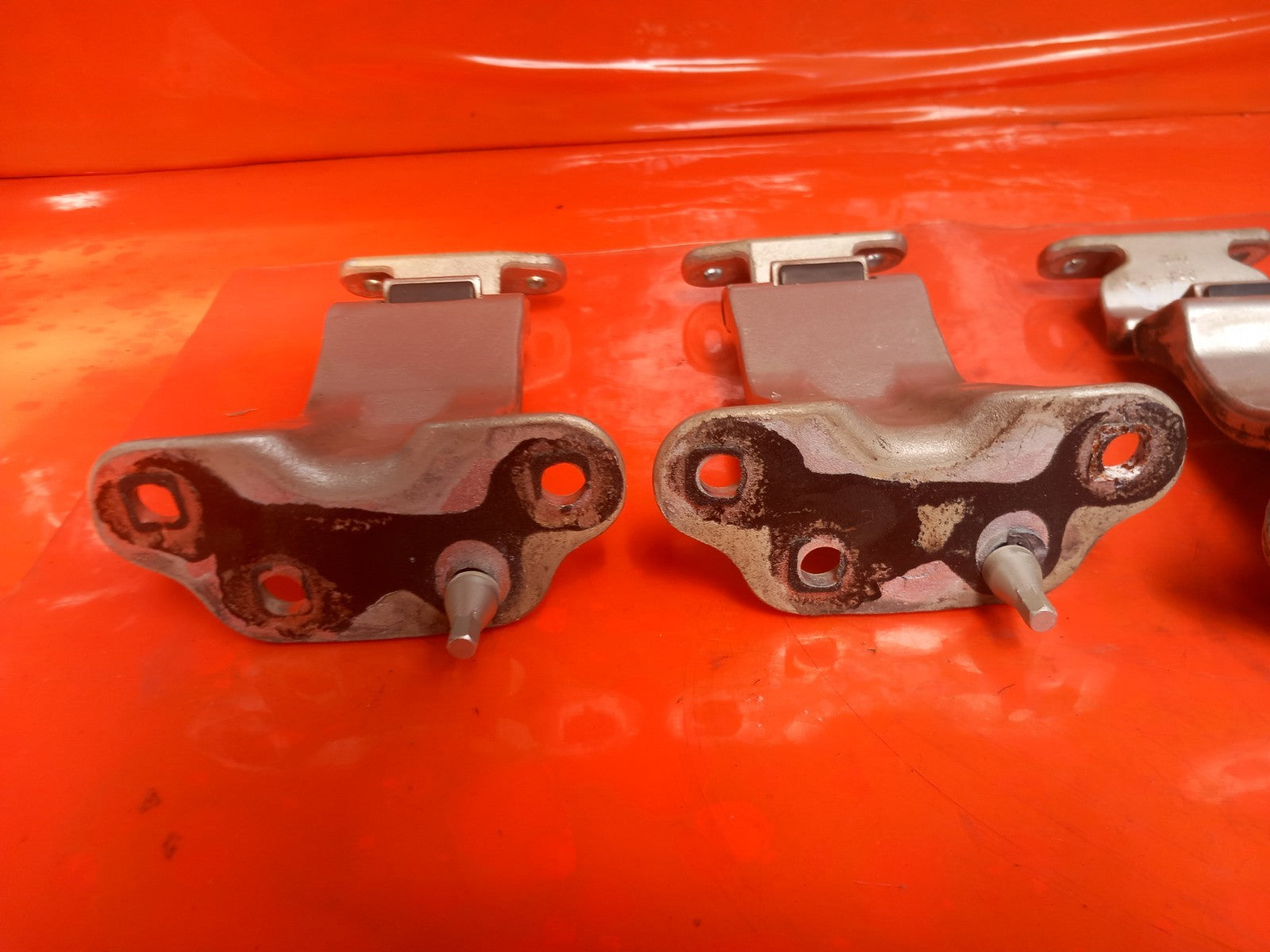 Ford Transit Custom 2.0 Diesel 2021 Rear Door Hinges BK21V42983AG BK21V42982AG - Image 11