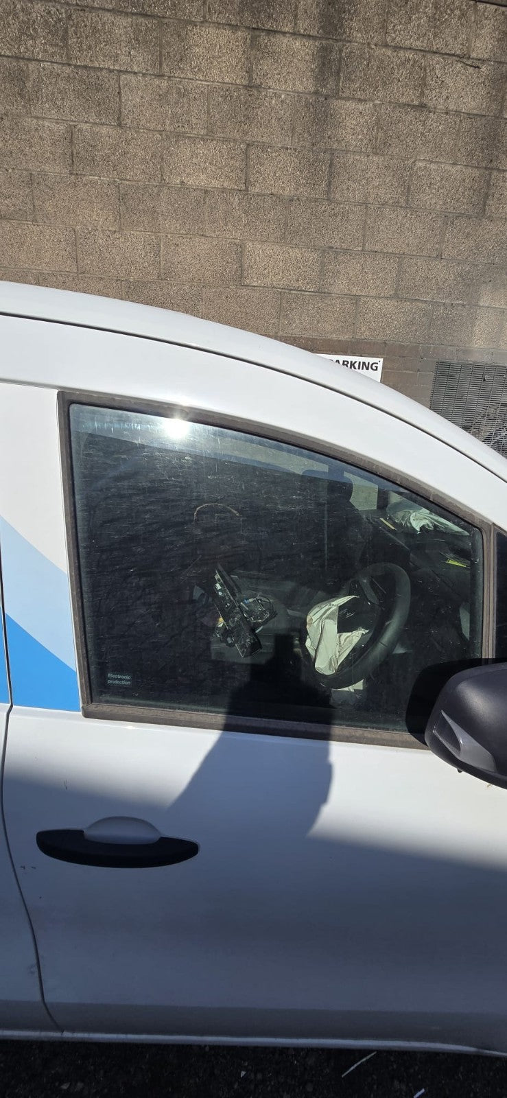 2025 Renault Kangoo MK3 Front Right Driver Side Door Bare White Warranty A408 - Image 2
