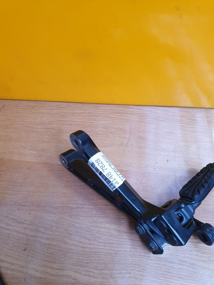✅2022 KTM RC125 Rear Pillion Footrest Pair Passenger + Warranty A148 - Image 4
