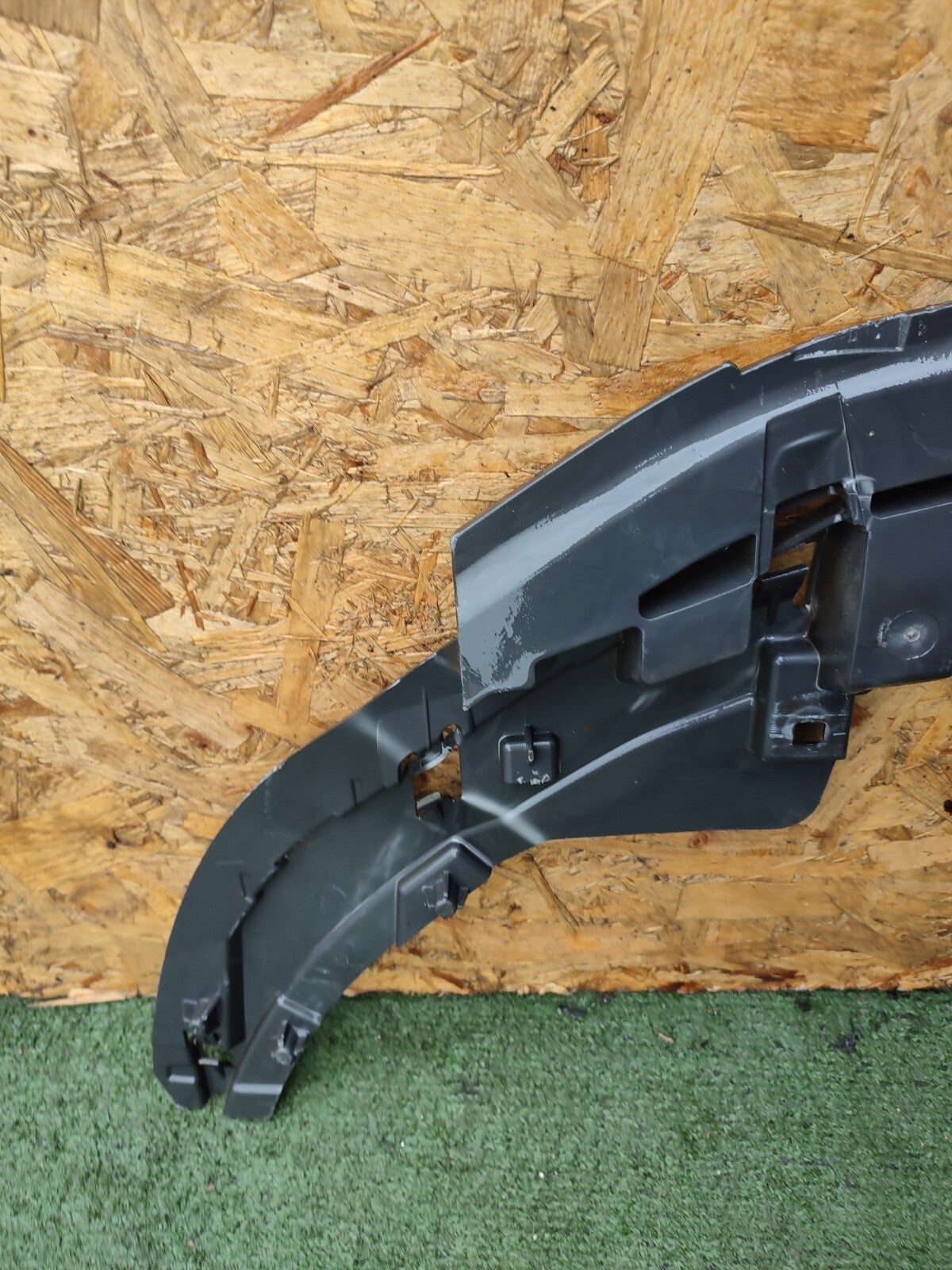 ✅Audi A3 E-Tron 2015 1.4 Petrol FRONT BUMPER UNDERTRAY 8V3807233A Warranty A204 - Image 6