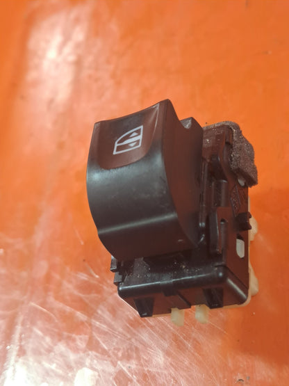 ebay-src:https://i.ebayimg.com/00/s/mtywmfgxmjaw/z/1fkaaeswddbpmvss/$_57.jpg