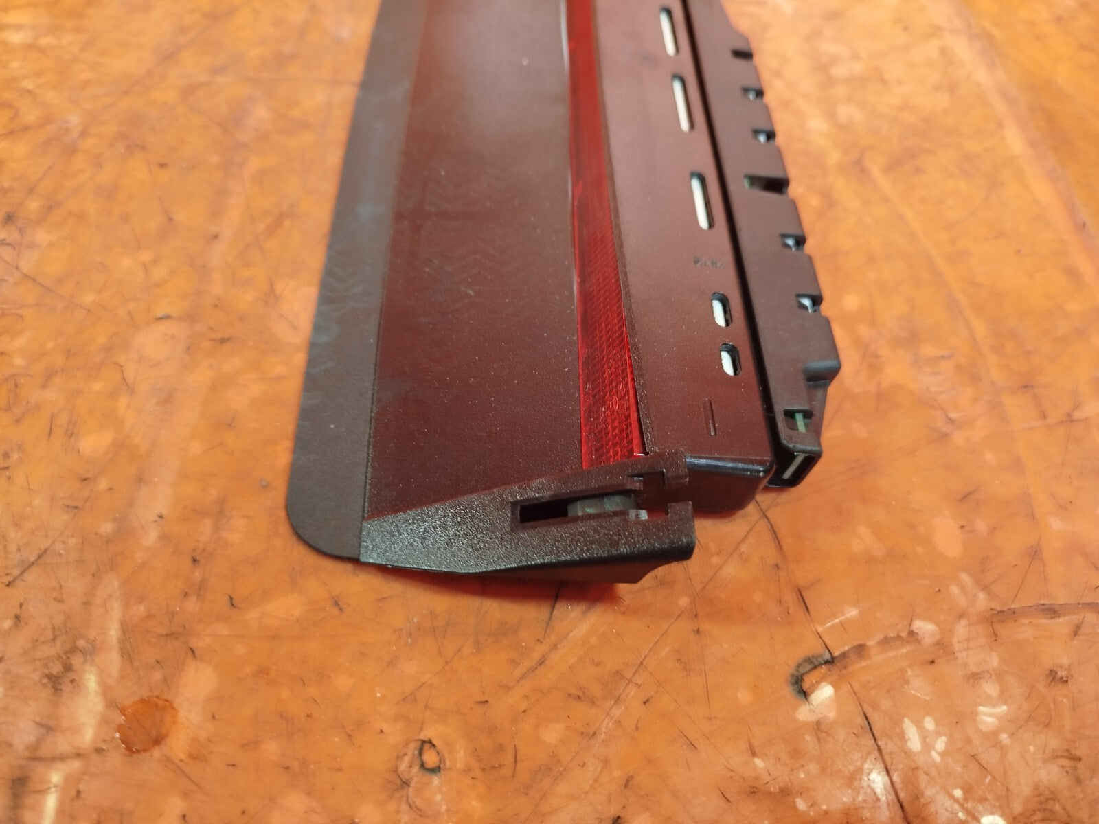 ✅Volkswagen Passat Cc Gt 2013 2.0 Diesel Rear Third Brake Stop Light 0L5A03363 - Image 8