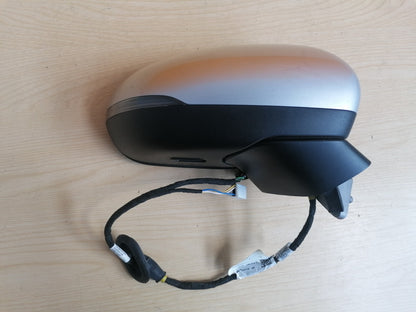 ✅2020 MERCEDES A CLASS W177 FRONT RIGHT WING MIRROR SILVER 775 A1778101200 A050 - Image 1