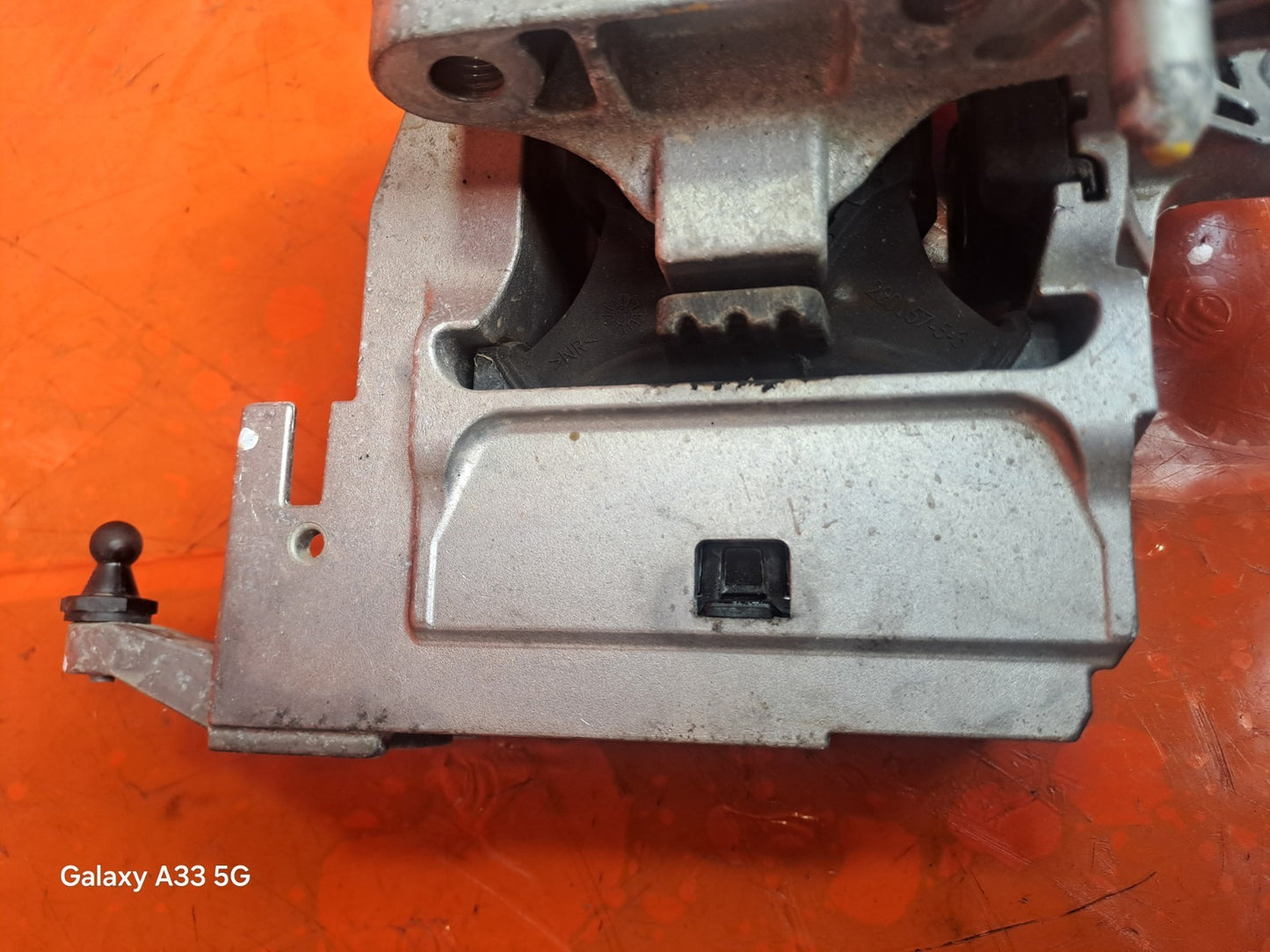 ✅BMW 220D M Sport F44 2 Series 2023 2.0 Diesel RIGHT ENGINE MOUNT 8835570 A293 - Image 6