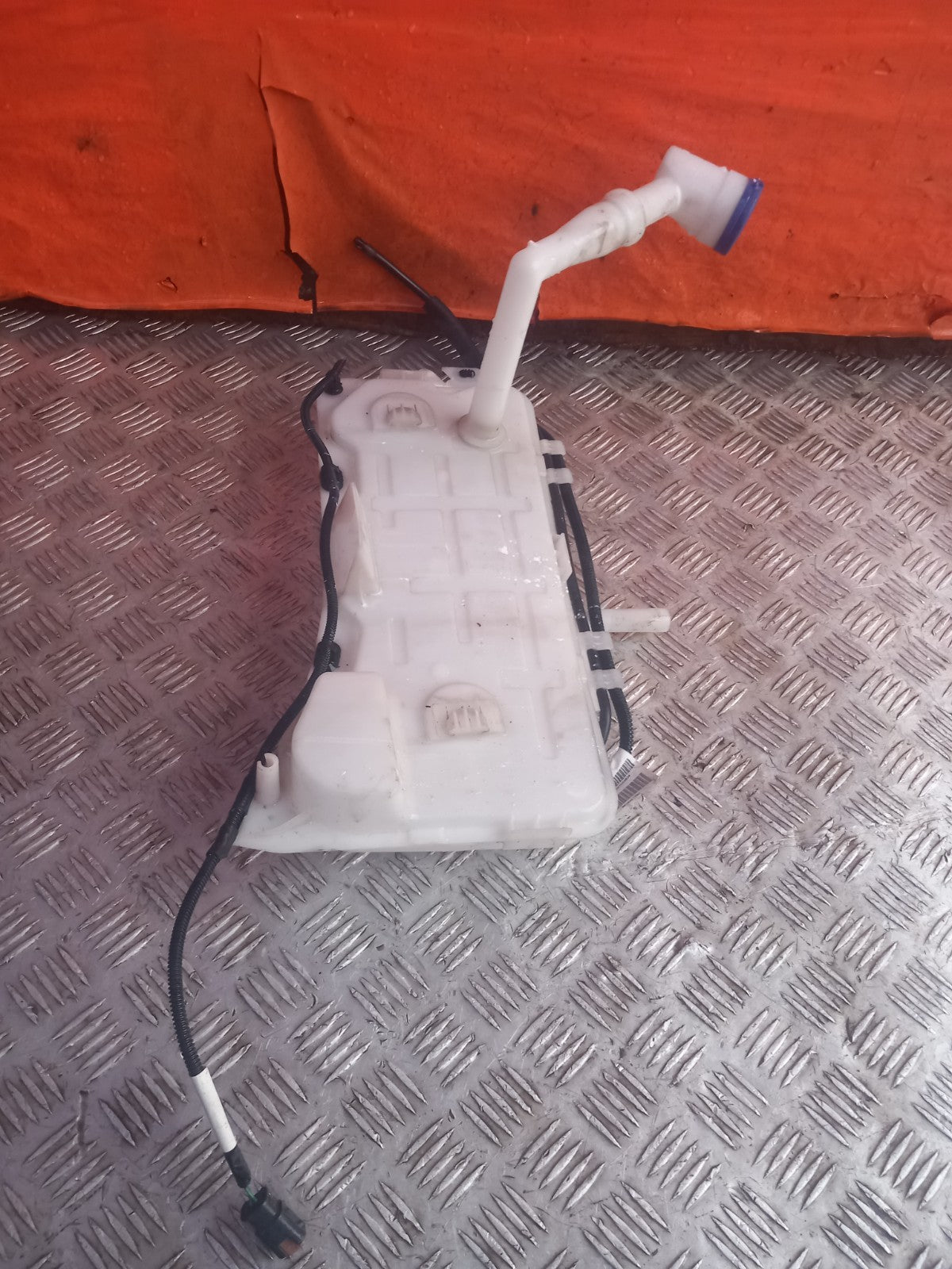 2021 Citroen Berlingo 650 Washer Bottle Tank Reservoir Warranty A415 - Image 7