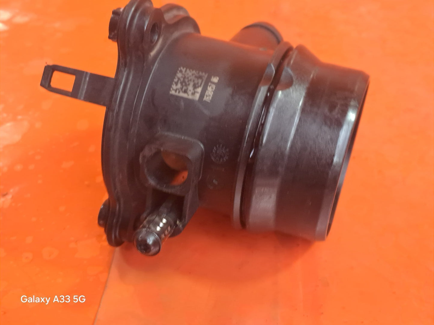 ebay-src:https://i.ebayimg.com/00/s/mtiwmfgxnjaw/z/naqaaeswqhro-gkh/$_57.jpg