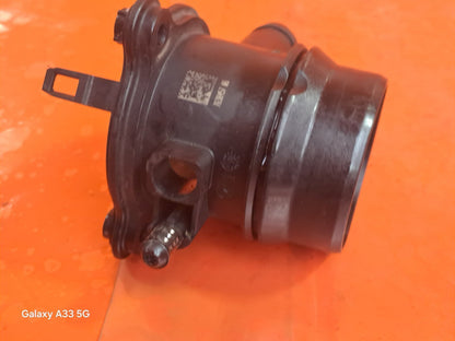 ebay-src:https://i.ebayimg.com/00/s/mtiwmfgxnjaw/z/naqaaeswqhro-gkh/$_57.jpg