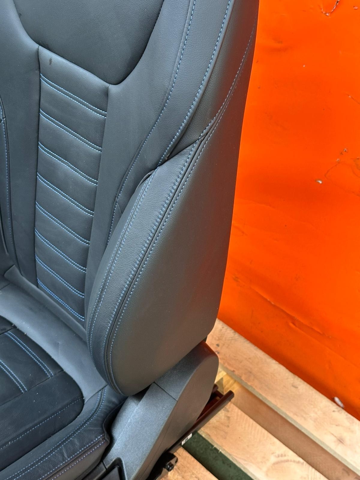 ebay-src:https://i.ebayimg.com/00/s/mtywmfgxmjaw/z/u~iaaesw~eppqvzr/$_57.jpg