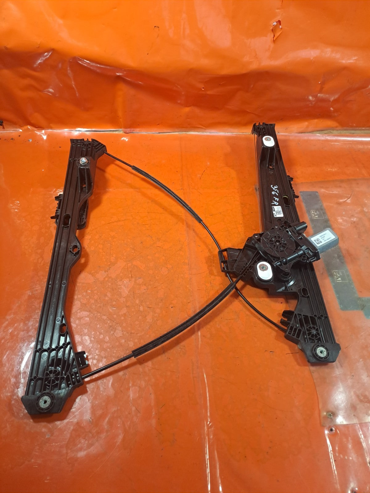 ✅FORD TRANSIT COURIER 1.5 DIESEL 2024 FRONT RIGHT WINDOW REGULATOR R2X6V23200AB - Image 8