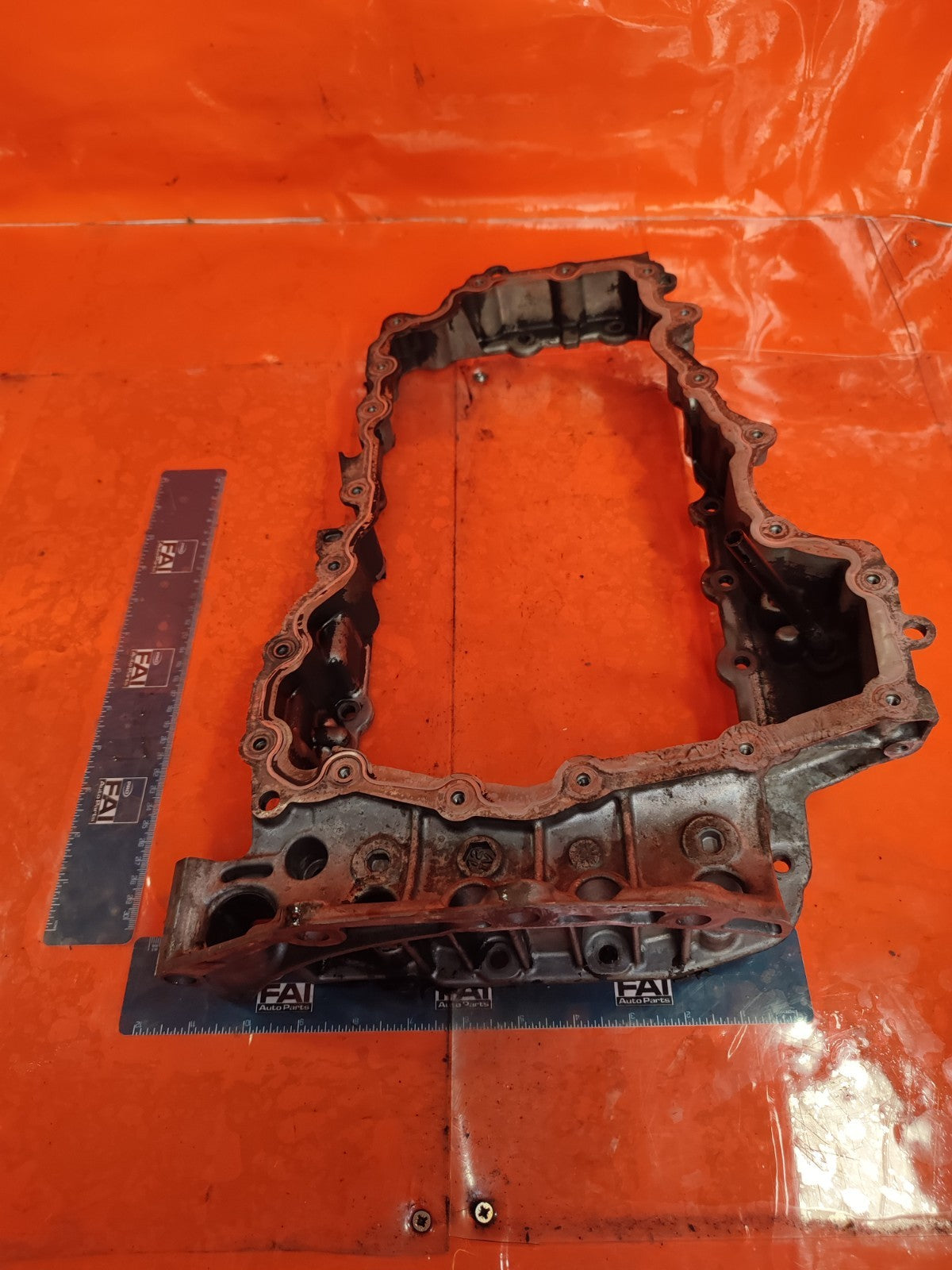 ✅2018 FORD GALAXY ZETEC OIL PAN SURROUND DS7Q-6675-BB + WARRANTY A301 - Image 2