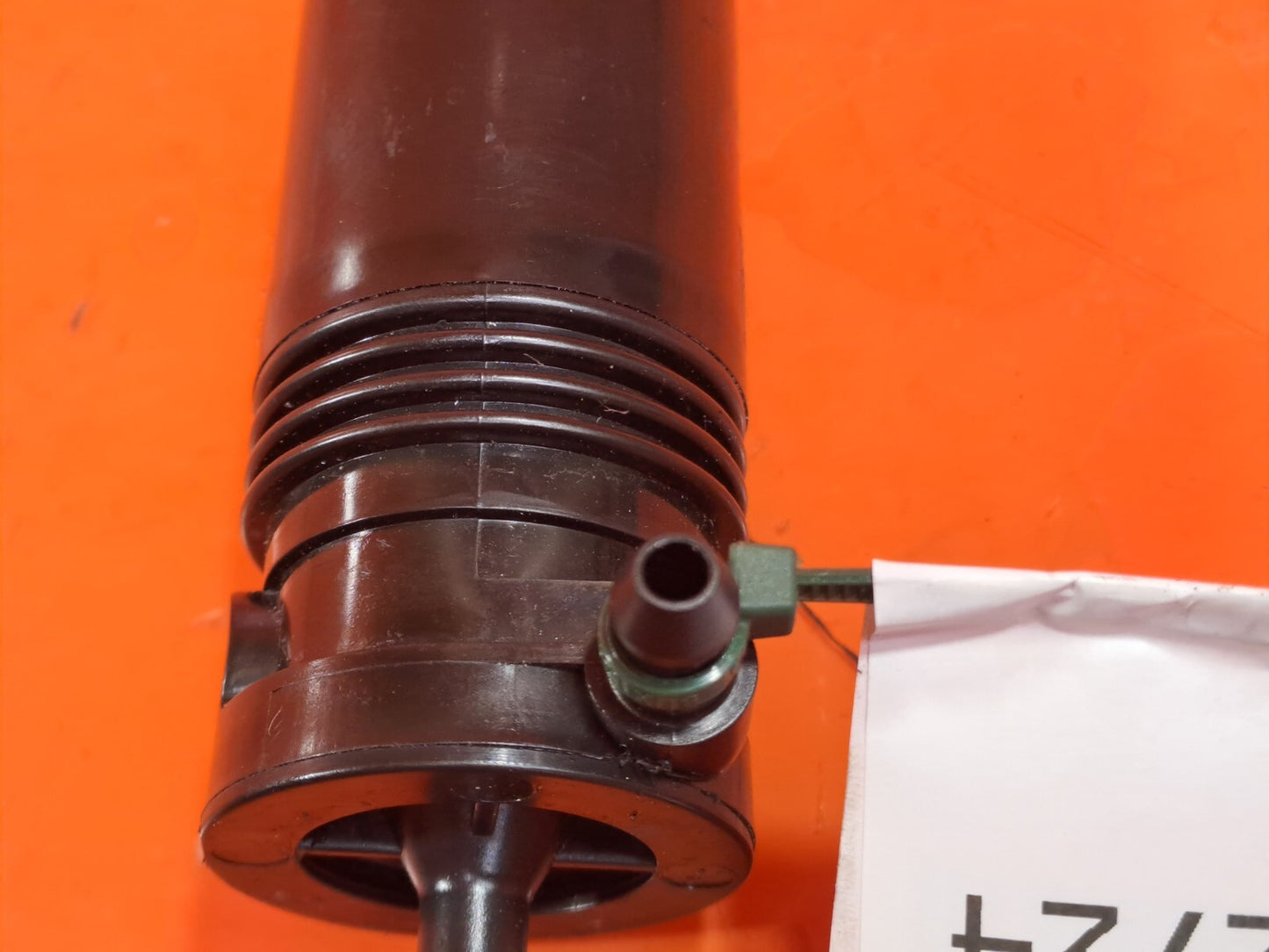 ✅2020 TESLA MODEL 3 WASHER TANK PUMP MOTOR 1110164-00-B + WARRANTY A266 - Image 6