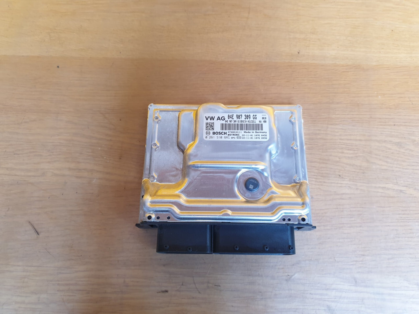 ebay-src:https://i.ebayimg.com/00/s/mtiwmfgxnjaw/z/2uwaaoswelrmyeng/$_57.jpg