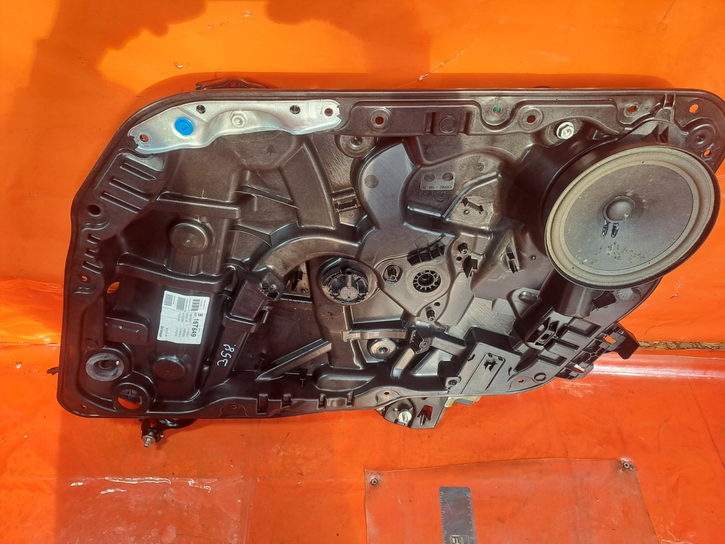 ✅2021 MERCEDES CLA C118 AMG LINE FRONT RIGHT WINDOW REGULATOR A1187200300 A358 - Image 9