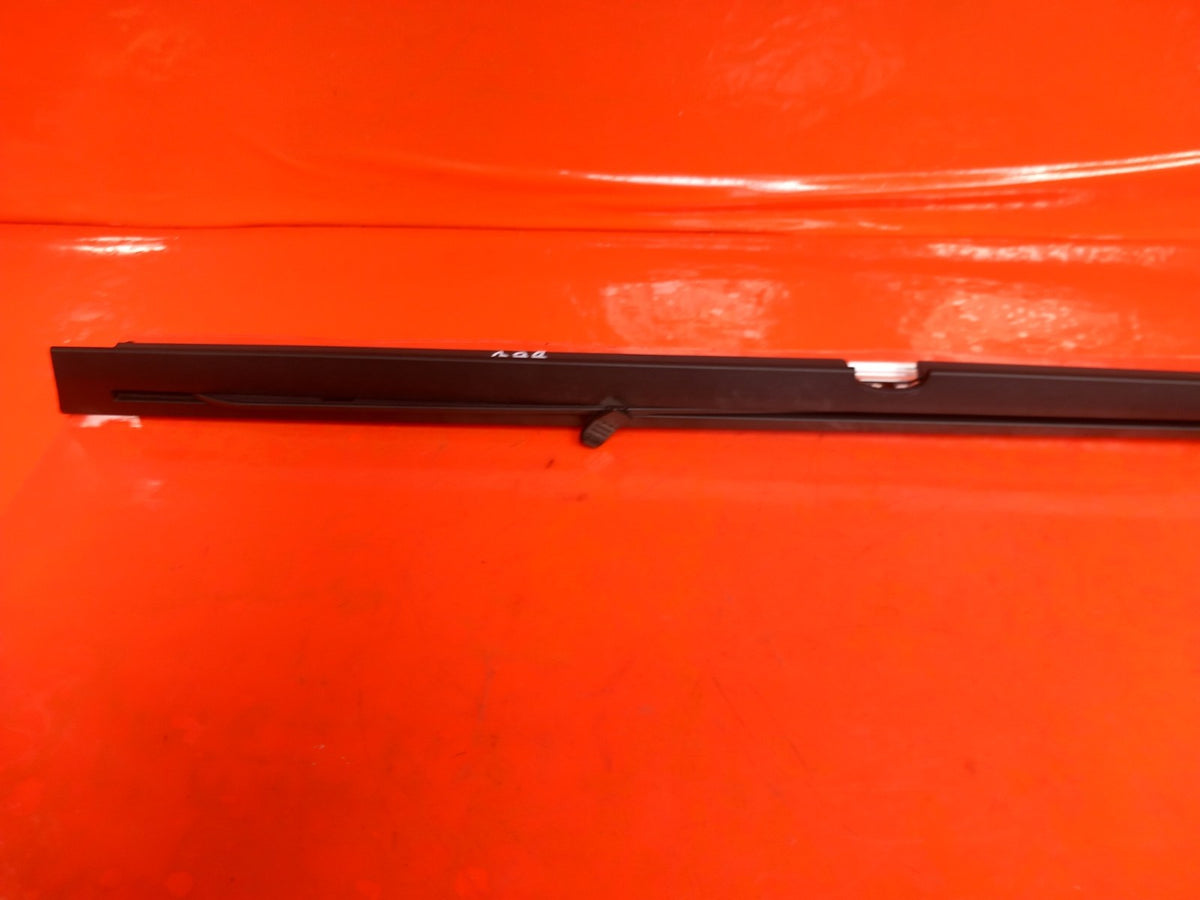 ebay-src:https://i.ebayimg.com/00/s/mtiwmfgxnjaw/z/9zsaaeswt4fqbtw-/$_57.jpg