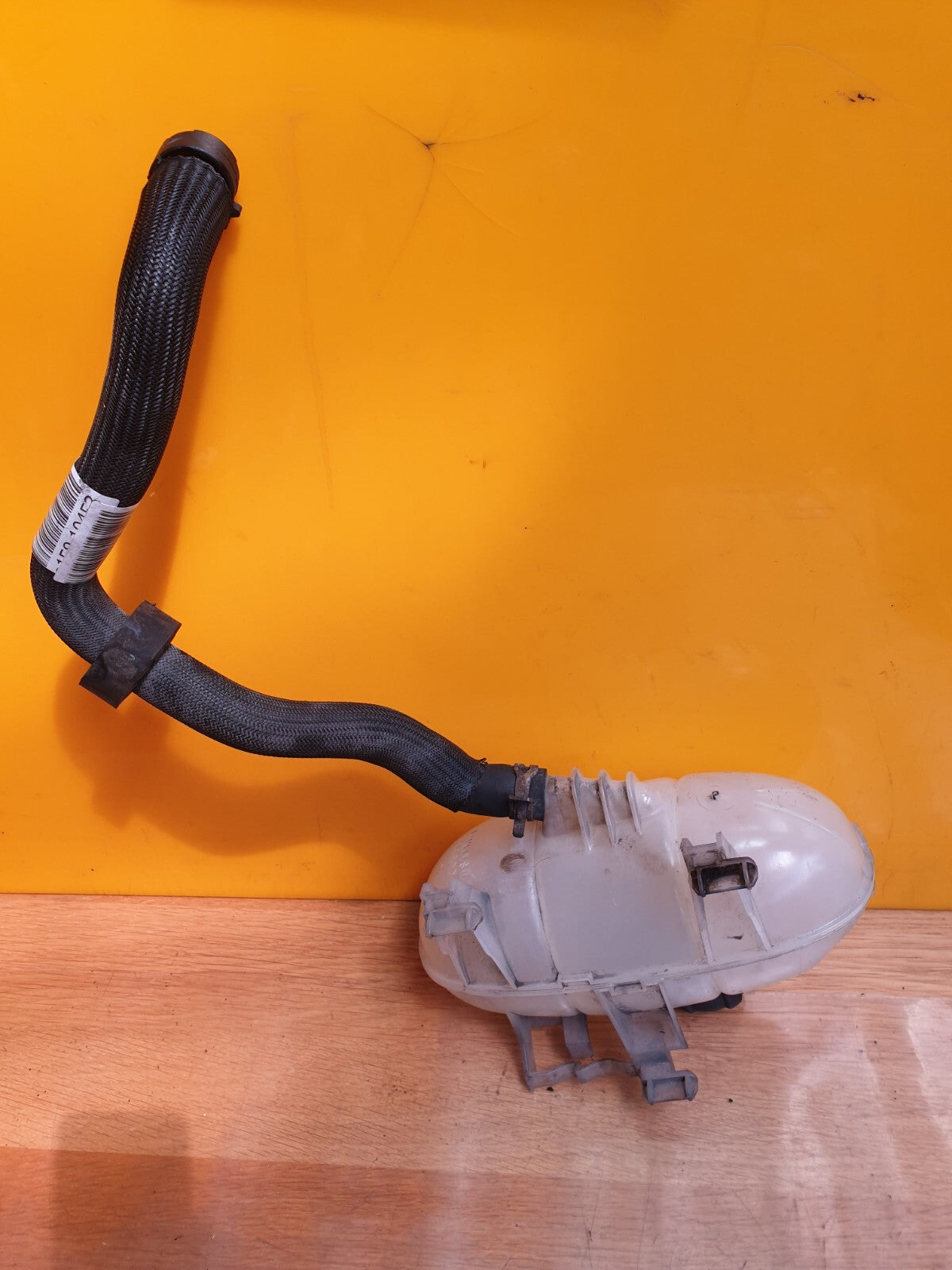 ebay-src:https://i.ebayimg.com/00/s/mtywmfgxmjaw/z/bggaaoswuatmtkpi/$_57.jpg