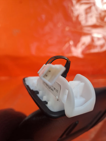 ebay-src:https://i.ebayimg.com/00/s/mtywmfgxmjaw/z/jnyaaesw6whpjvhg/$_57.jpg