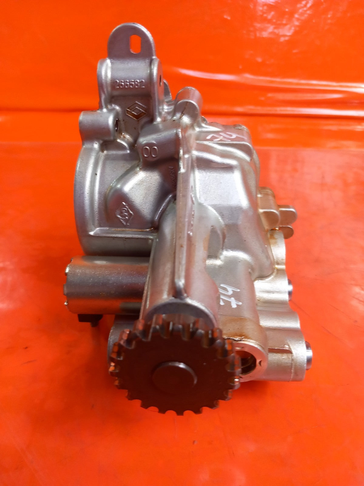 2022 Mercedes CLA W118 AMG Engine Oil Pump 150007372R Warranty A374 - Image 5