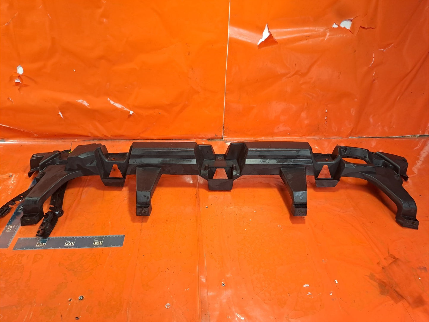 ✅2024 Dacia Duster Journey Rear Bumper Reinforcement 850908914R + Warranty A364 - Image 1